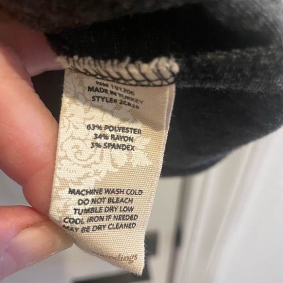 Soft Surroundings Mad about Plaid Black and Gray Buffalo check Tunic. Large - Picture 8 of 9